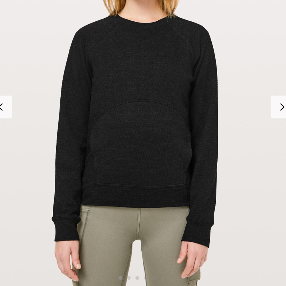 Lululemon Catch a Moment Crew Sz 6 Black